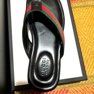 Gucci Men's Thong sandals  (Size 12 Gucci)